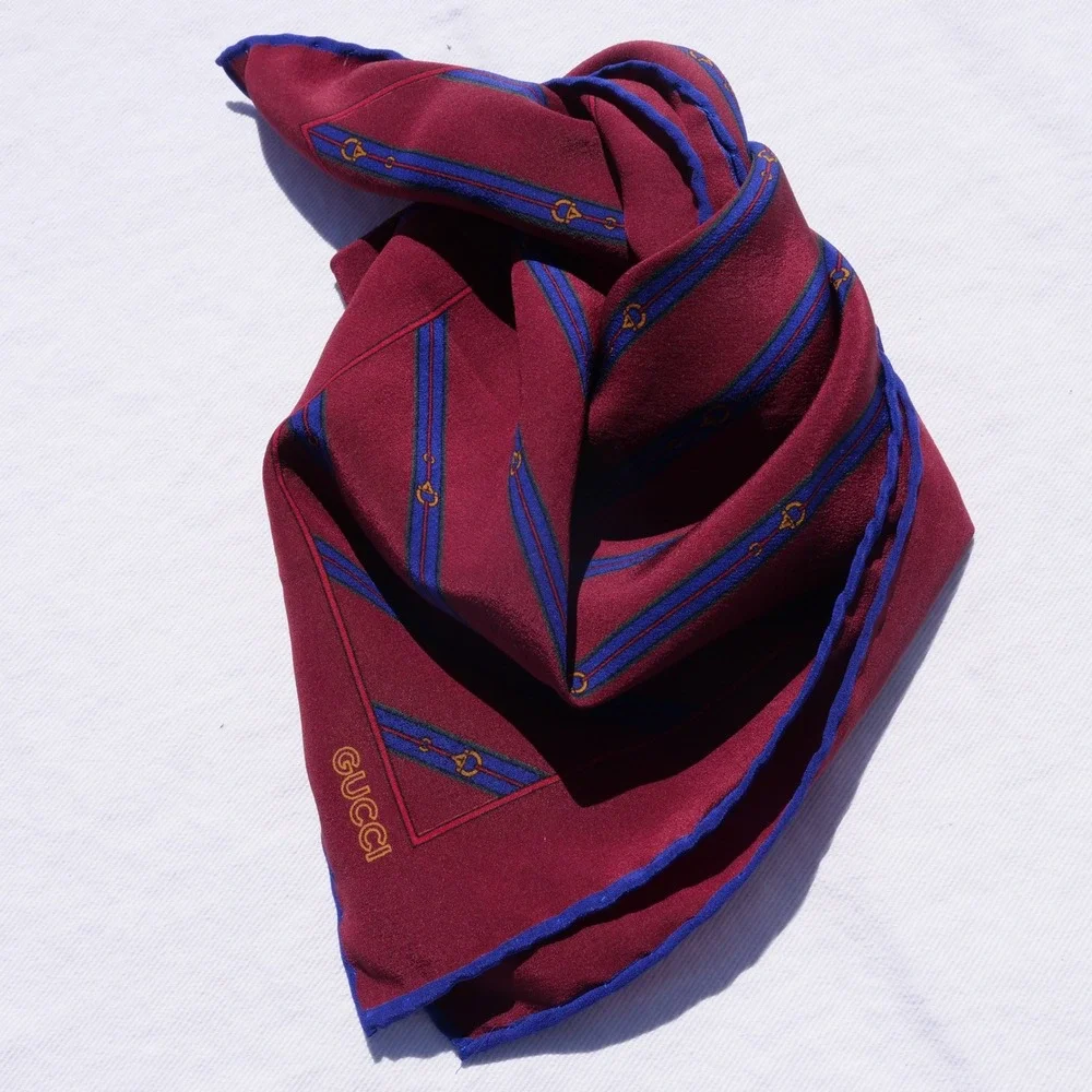 Vintage‎ Gucci silk scarf handkerchief bag tie
